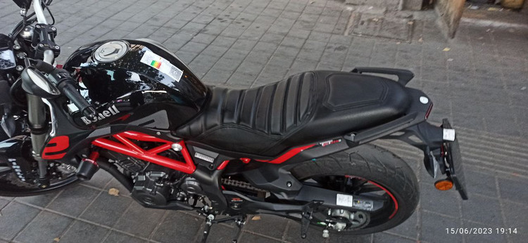 روکش زین بنلی