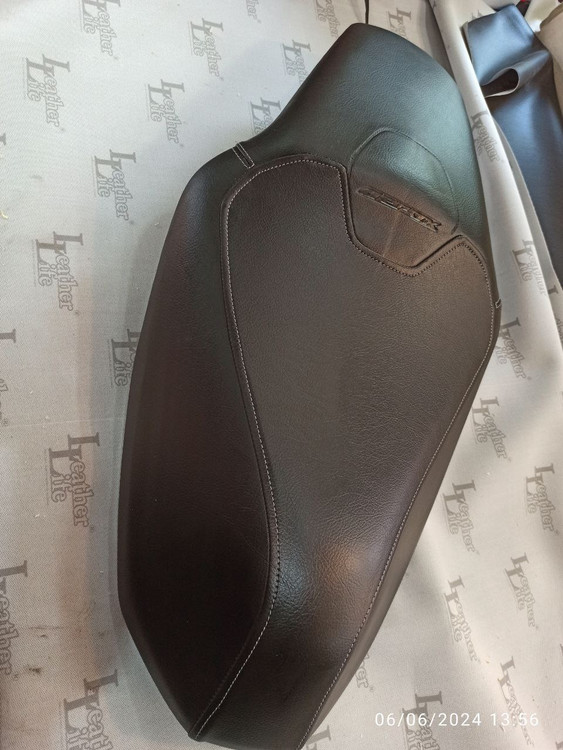 روکش زین ایروکس