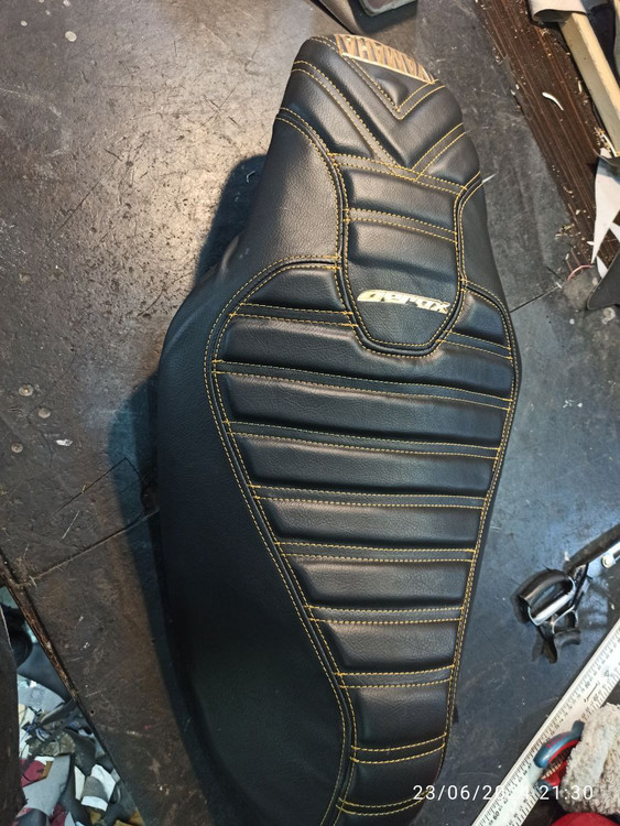 روکش زین اماده